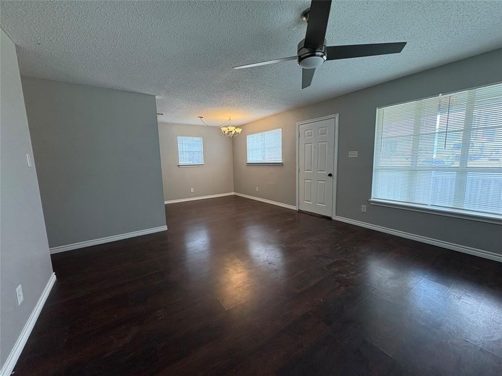 616 N 7th St - Photo 4 of 18