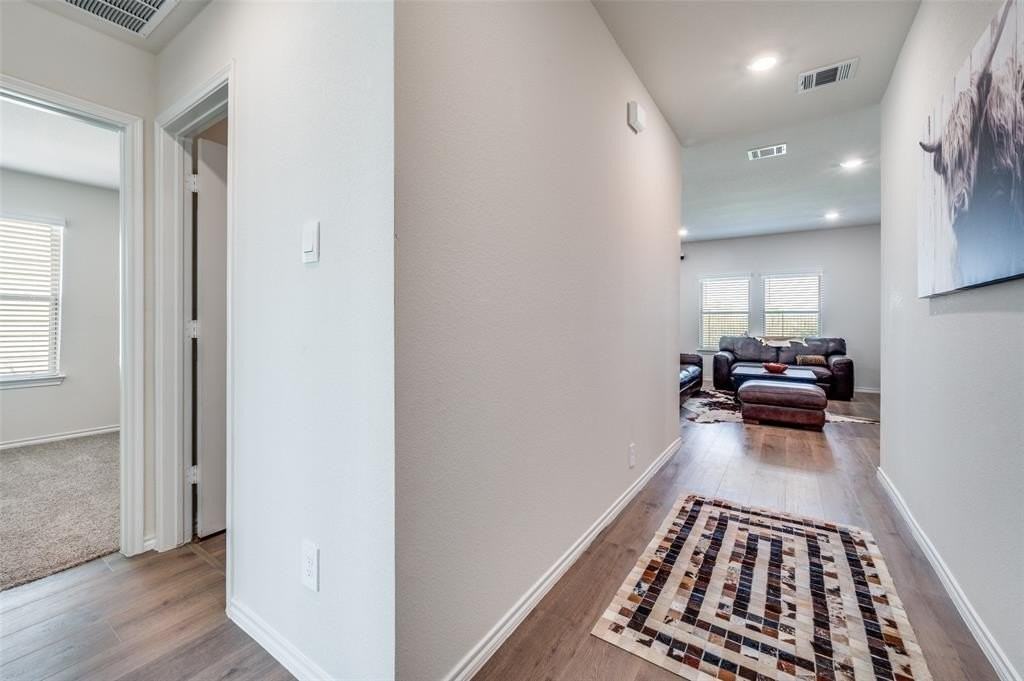 13105 Dawson Dr - Photo 2 of 16