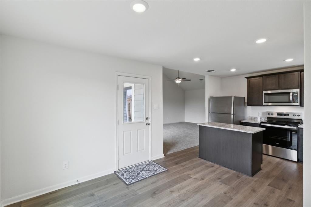 9945 Fighting Falcon Way - Photo 4 of 25