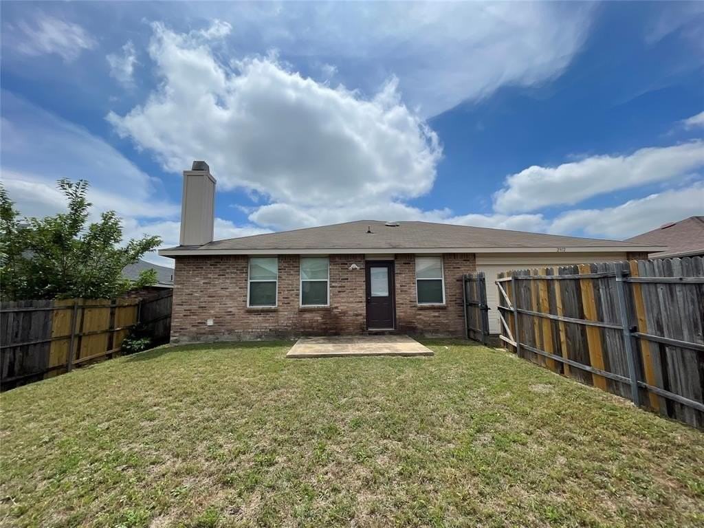 2912 Crimson Clover Dr - Photo 6 of 18