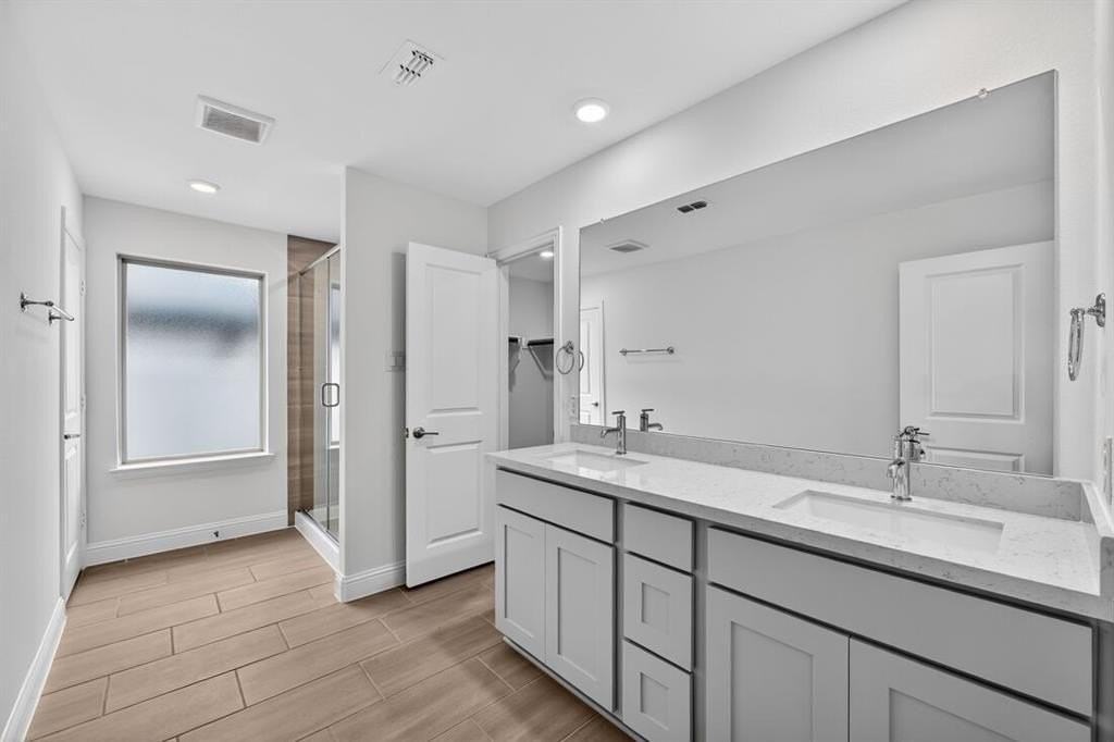 3116 Winecup Rd - Photo 7 of 38
