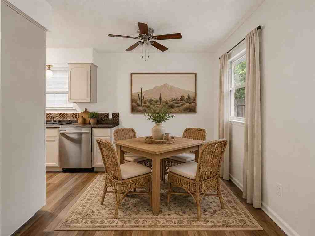 207 Stefanie St - Photo 3 of 24