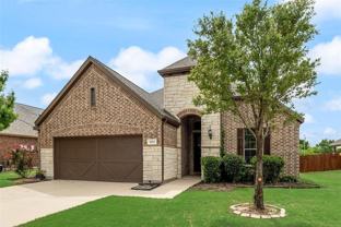 2112 Benjamin Creek Dr - Photo 1 of 1