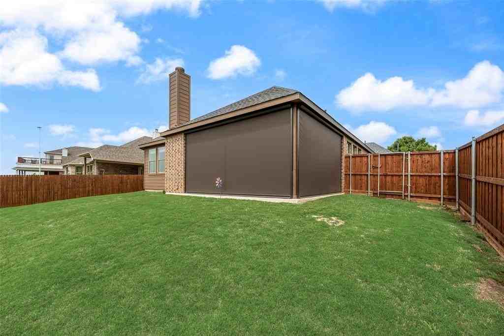 2112 Benjamin Creek Dr - Photo 4 of 31