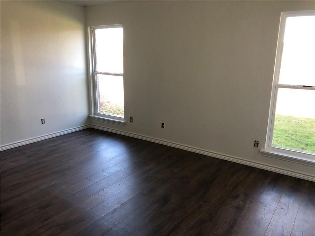 3228 N Bell Ave - Photo 7 of 10