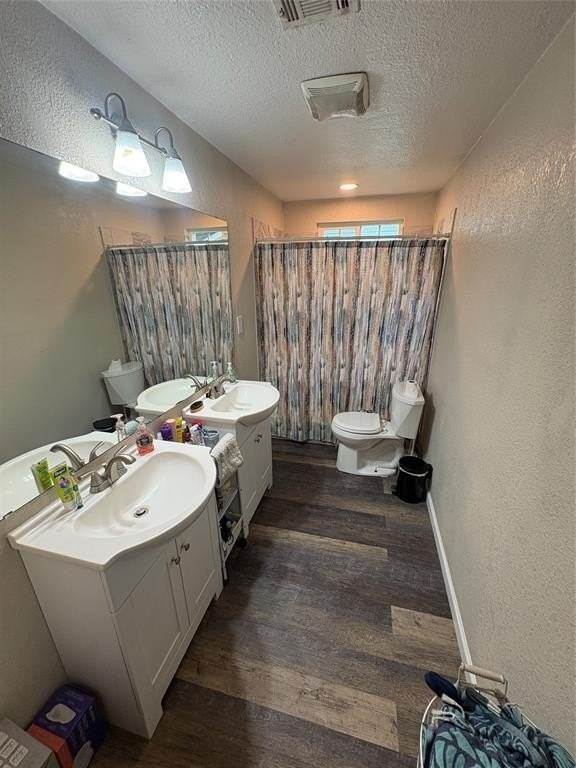 709 Denton St - Photo 5 of 11