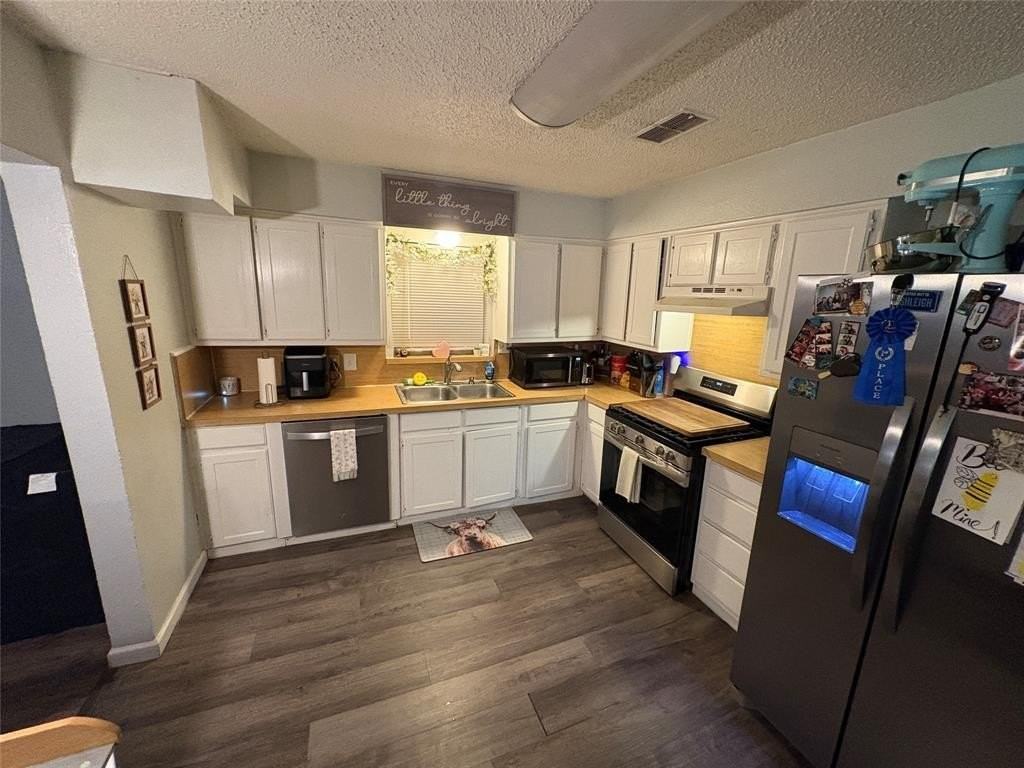 709 Denton St - Photo 6 of 11