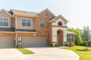 featured image of 4150 Florence Dr