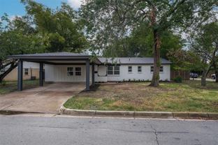 217 Palomino Dr - Photo 1 of 1