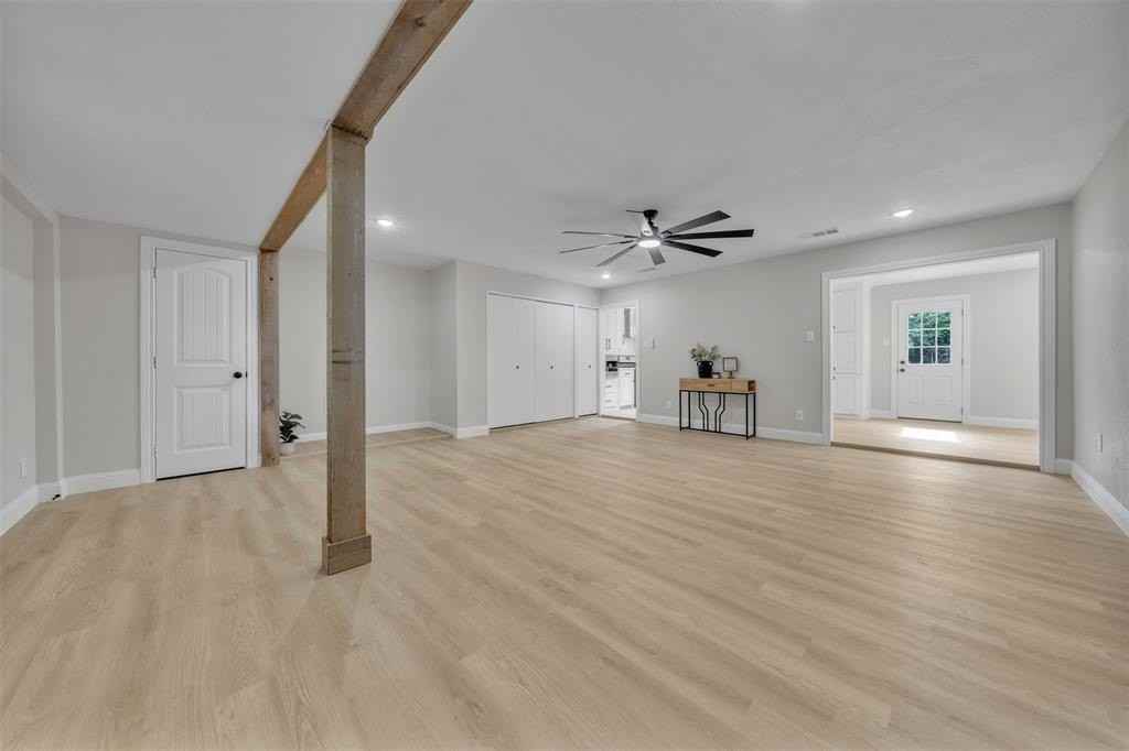 217 Palomino Dr - Photo 4 of 31