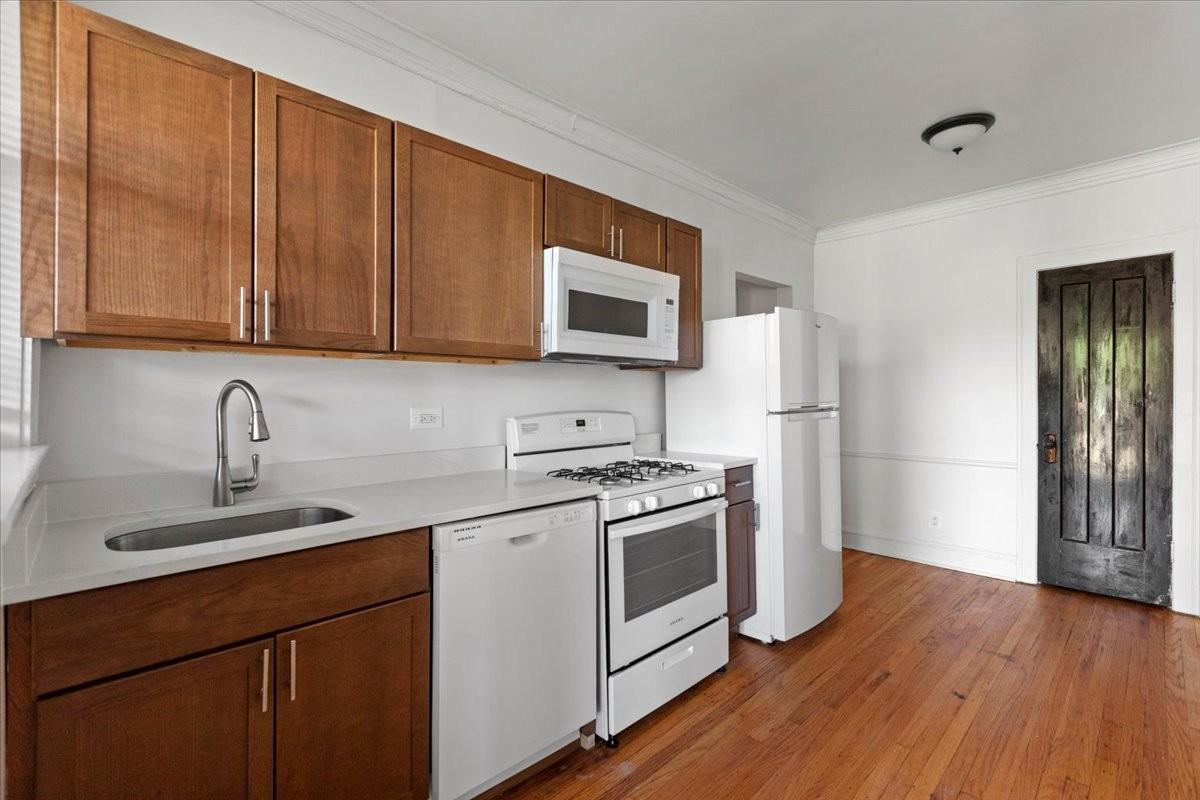 4318 N Spaulding Ave #3 - Photo 4 of 8