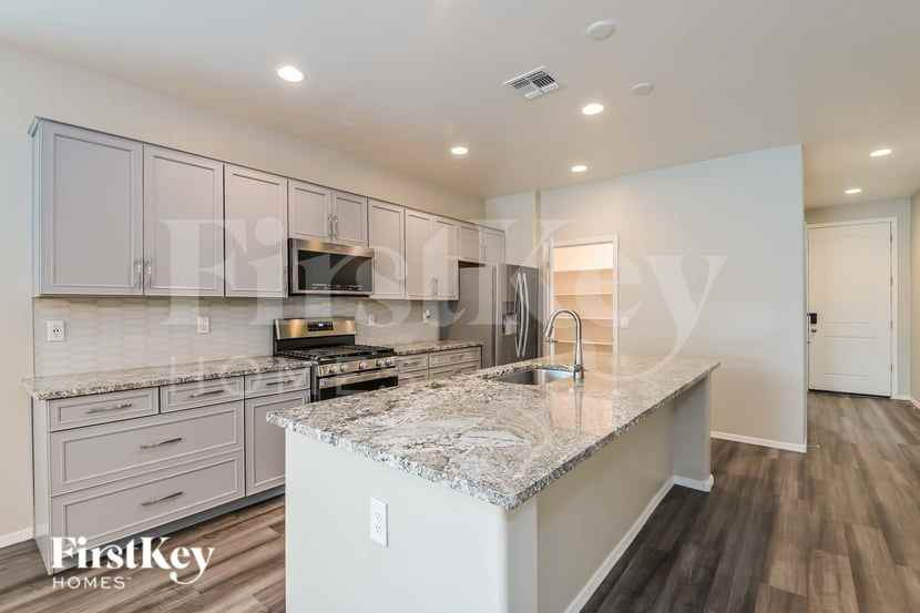 14216 E Axle Dr - Photo 6 of 18