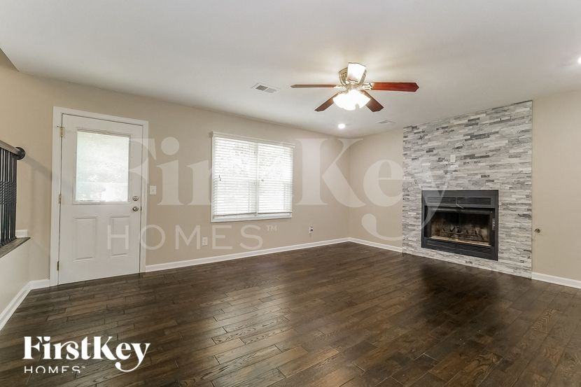 12425 S Blackfoot Dr - Photo 3 of 15