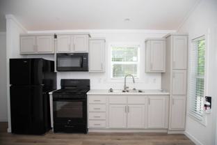 2351 E Grand Ave #D8 - Photo 1 of 1