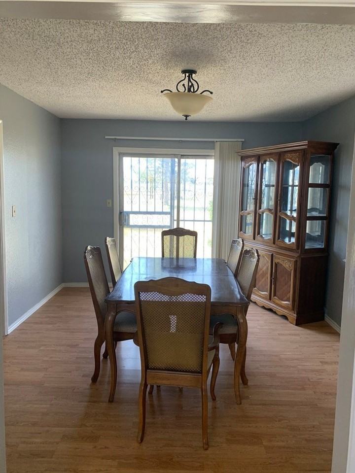 984 E Schirra Dr - Photo 5 of 21