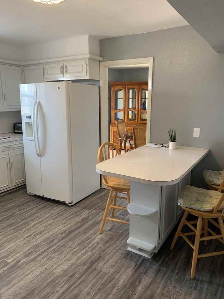 984 E Schirra Dr - Photo 6 of 21