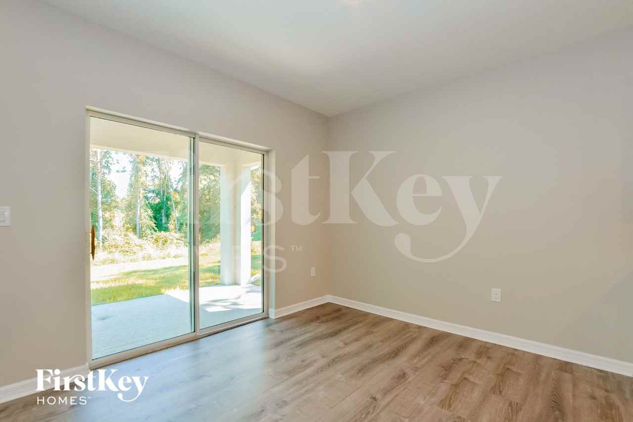 10602 Burlwood Dr - Photo 2 of 15
