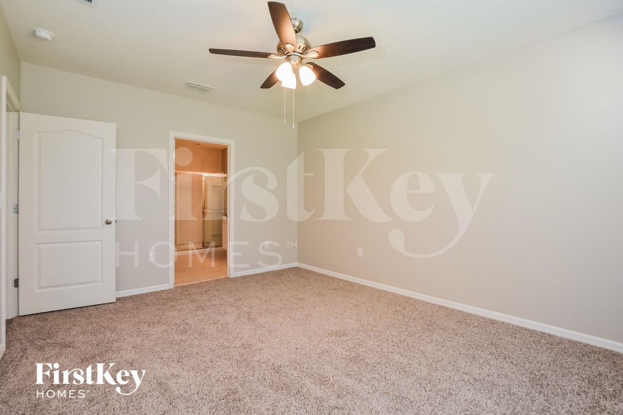 10602 Burlwood Dr - Photo 7 of 15