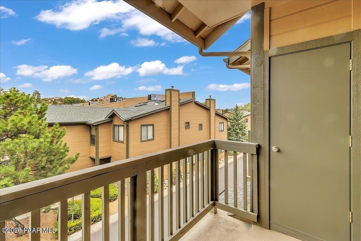 1121 Boulder Park Ave - Photo 2 of 35