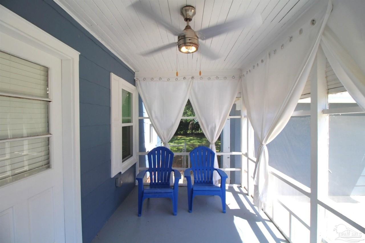 315 Flannan Rd - Photo 3 of 17