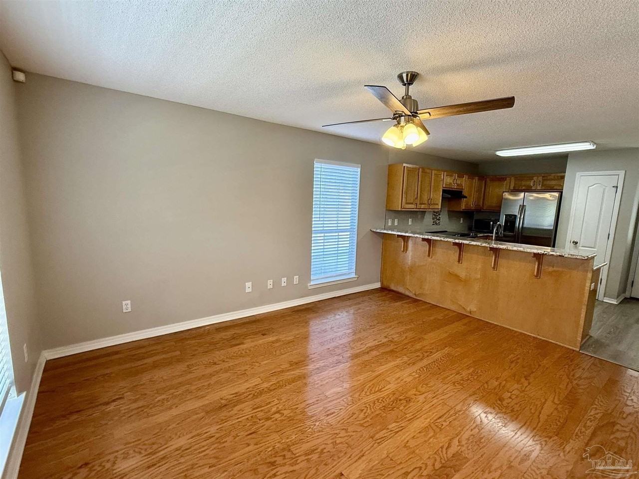 2121 Pin High Dr - Photo 2 of 26