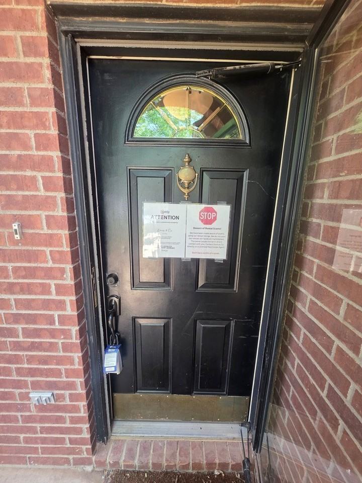 5203 Canadian Ave - Photo 2 of 34