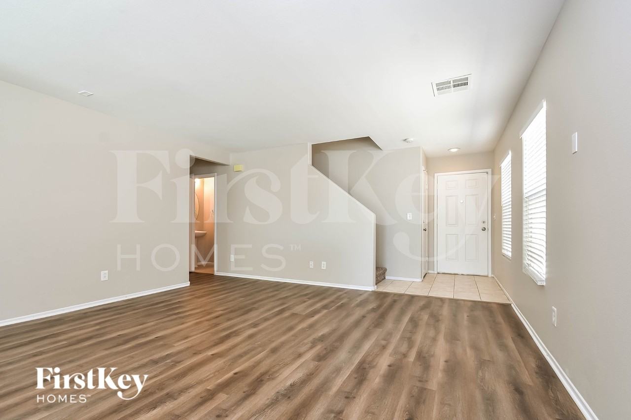 3964 Moon Tango St - Photo 3 of 19