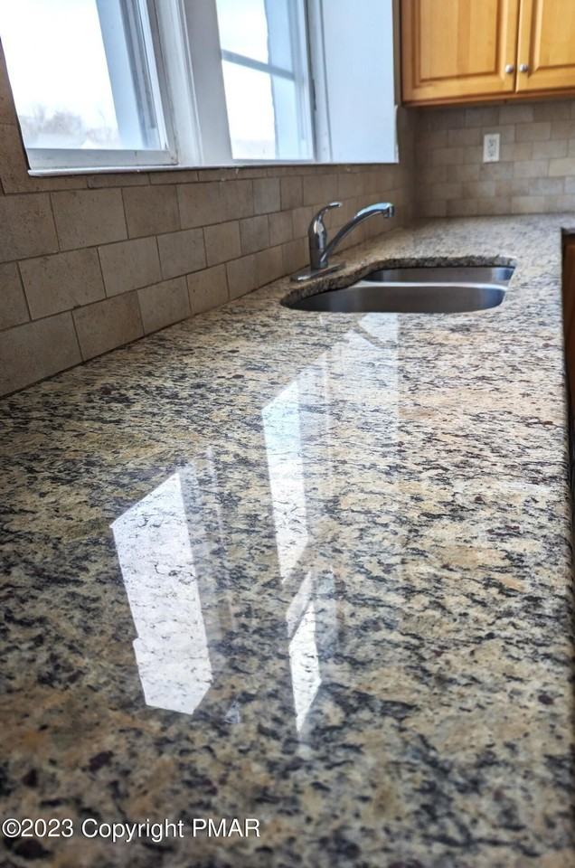 300 Wilkes Barre St #3 - Photo 3 of 12