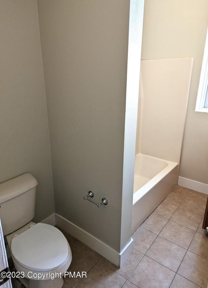 300 Wilkes Barre St #3 - Photo 5 of 12