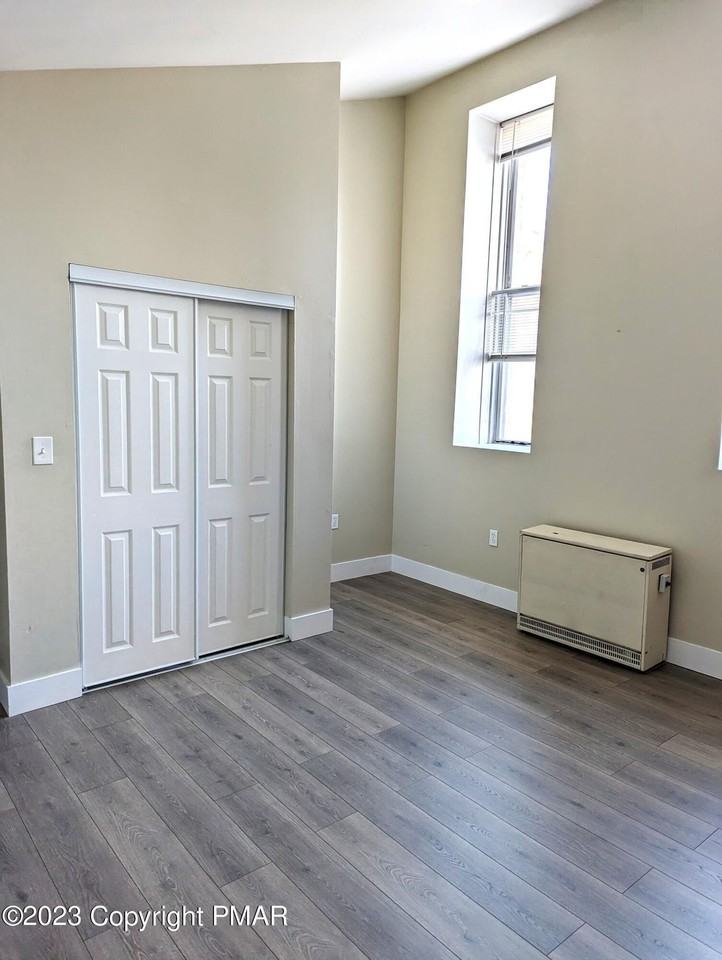300 Wilkes Barre St #3 - Photo 6 of 12