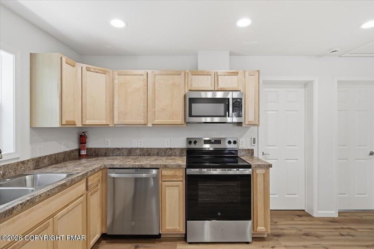 2 Mountain Dr #201 - Photo 6 of 16