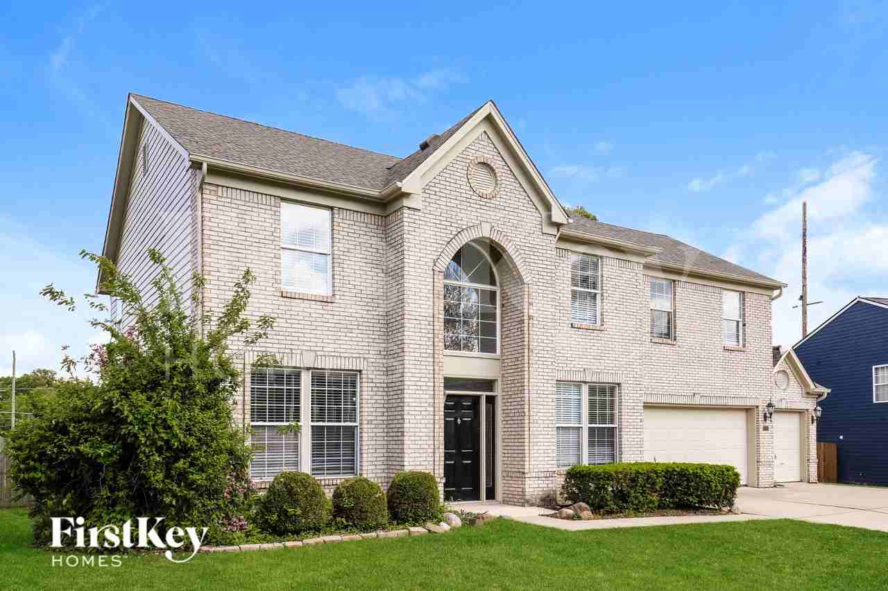 9757 Scotch Pine Ct - Photo 2 of 19