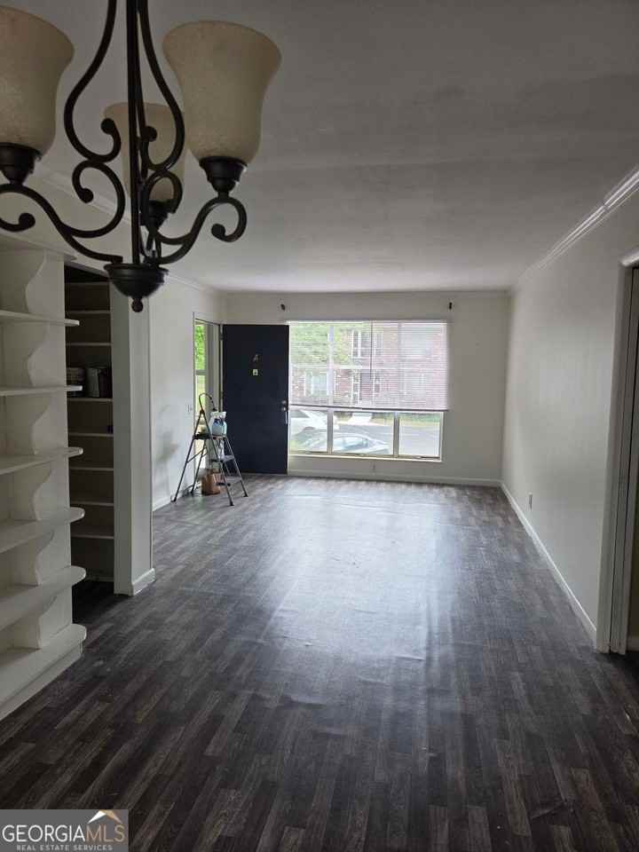 510 Coventry Rd - Photo 6 of 24