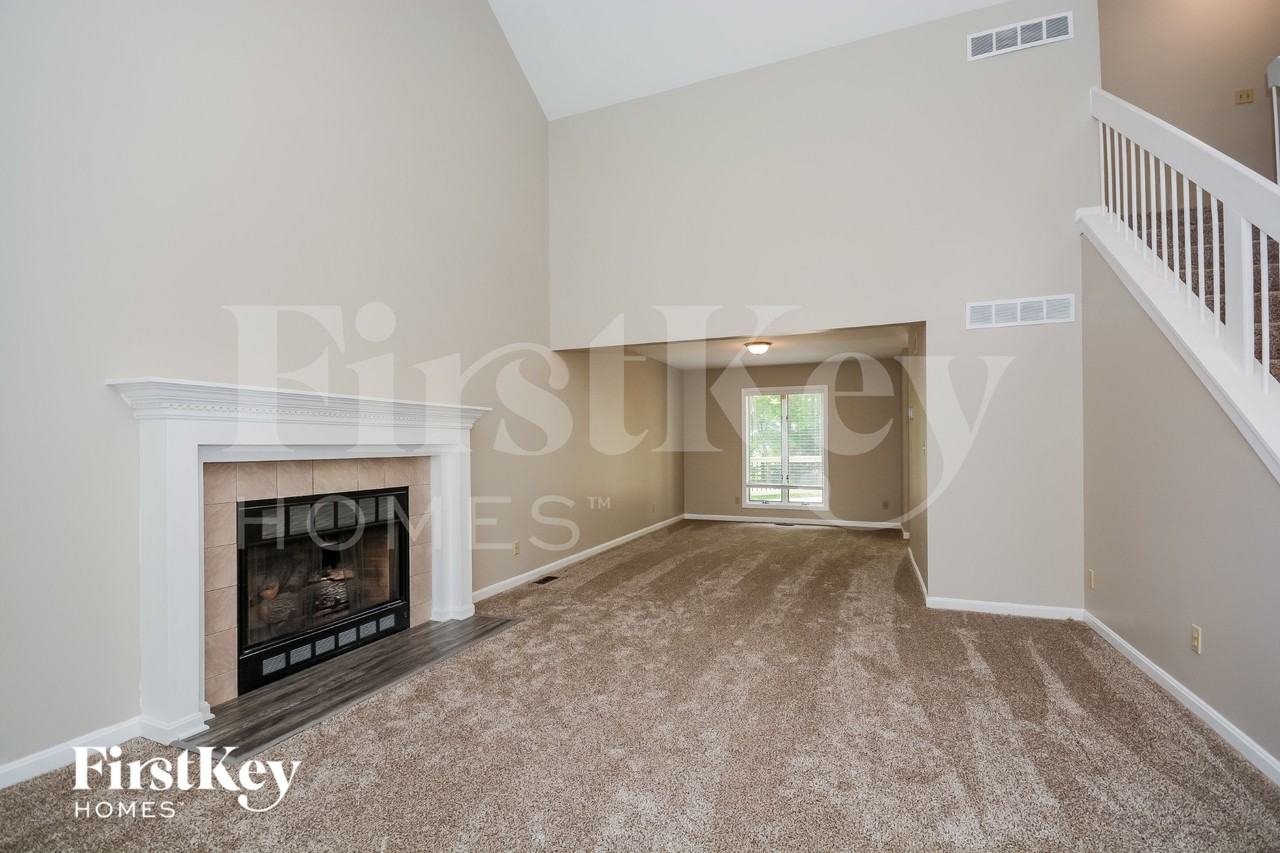 5583 Mount Zion Rd - Photo 4 of 16