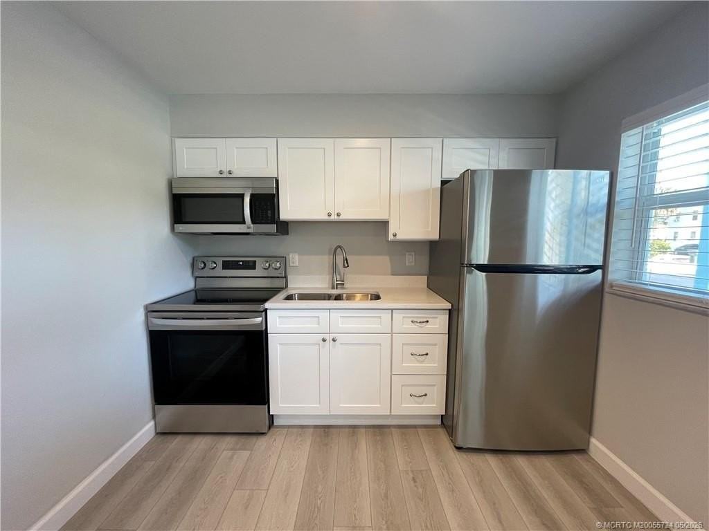 661 Hernando St #4 - Photo 3 of 8