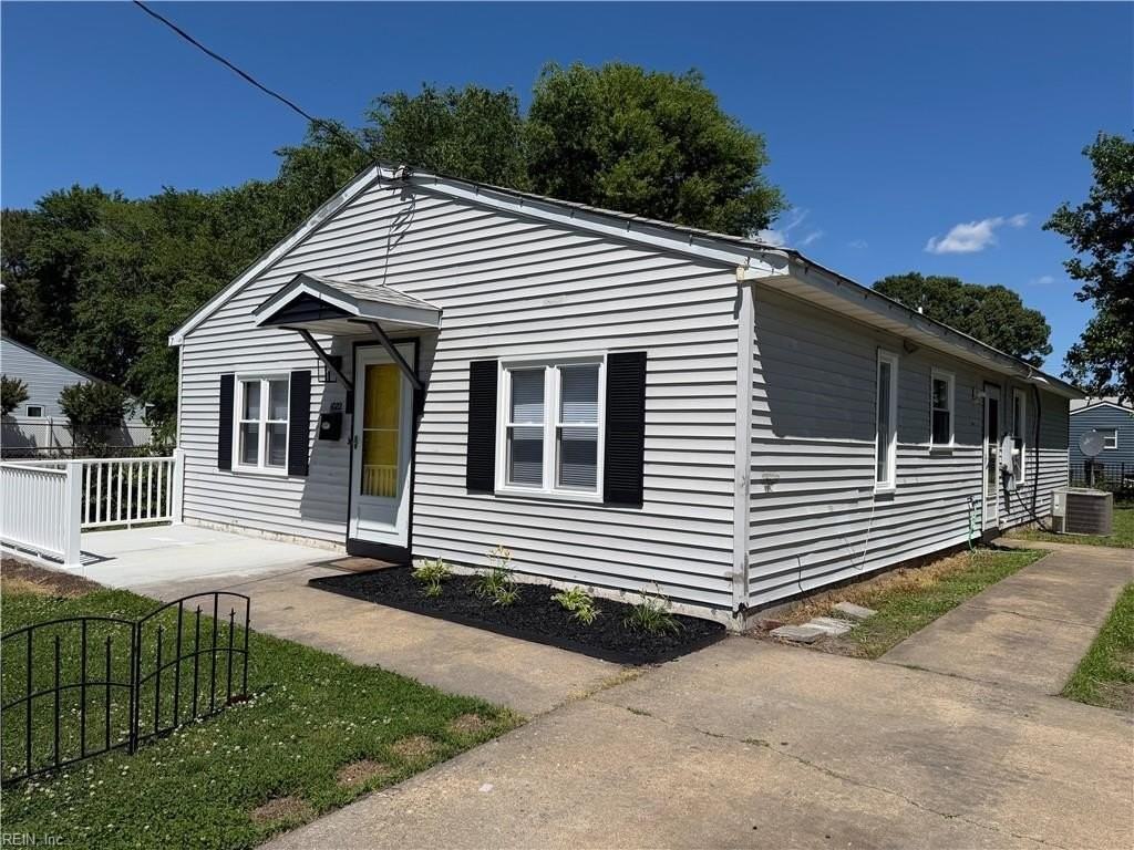 1022 Kenton Ave - Photo 2 of 20