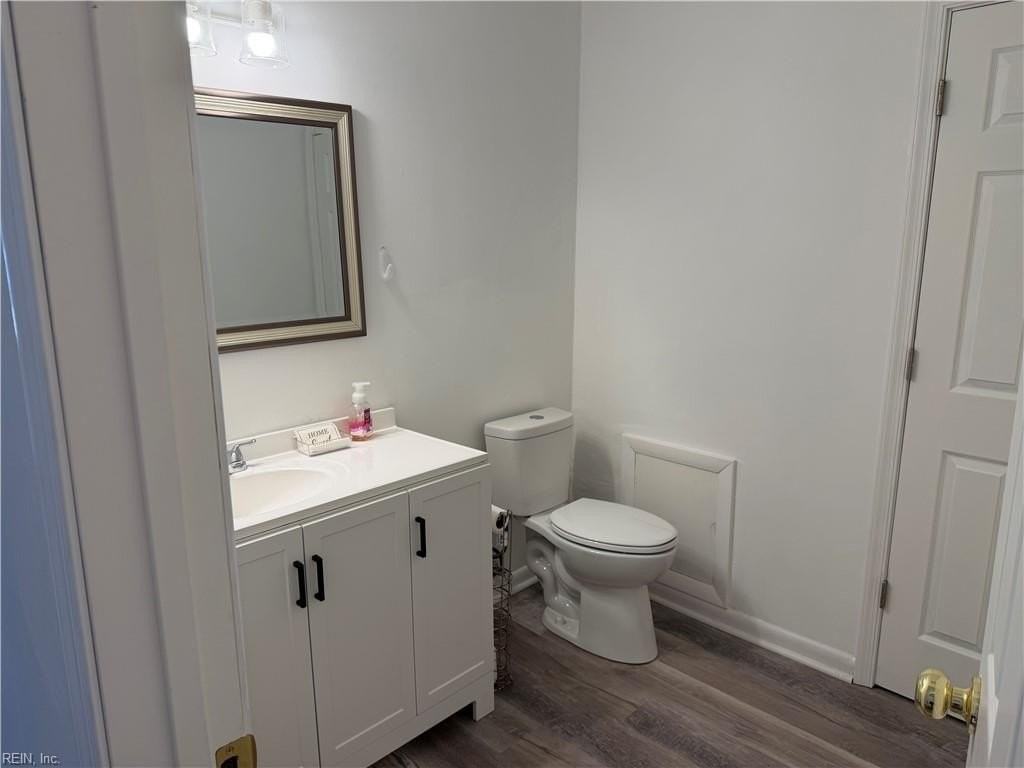 1022 Kenton Ave - Photo 7 of 20
