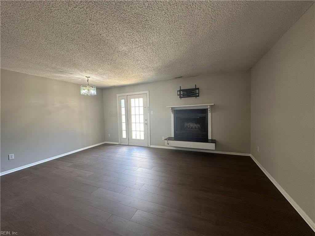 3638 Windmill Dr - Photo 5 of 17