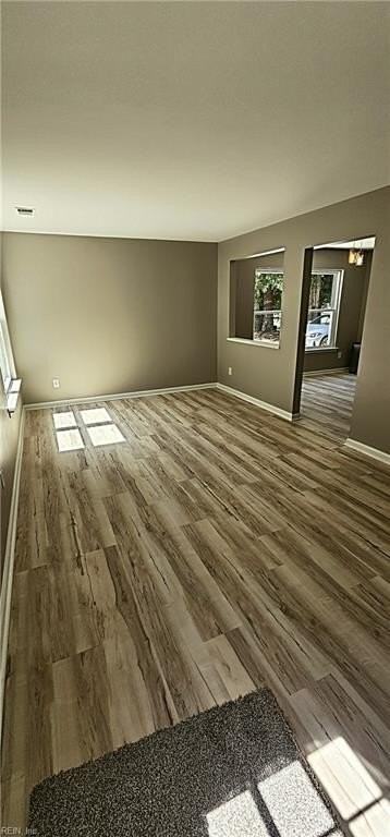 612 Queens Creek Rd - Photo 6 of 21
