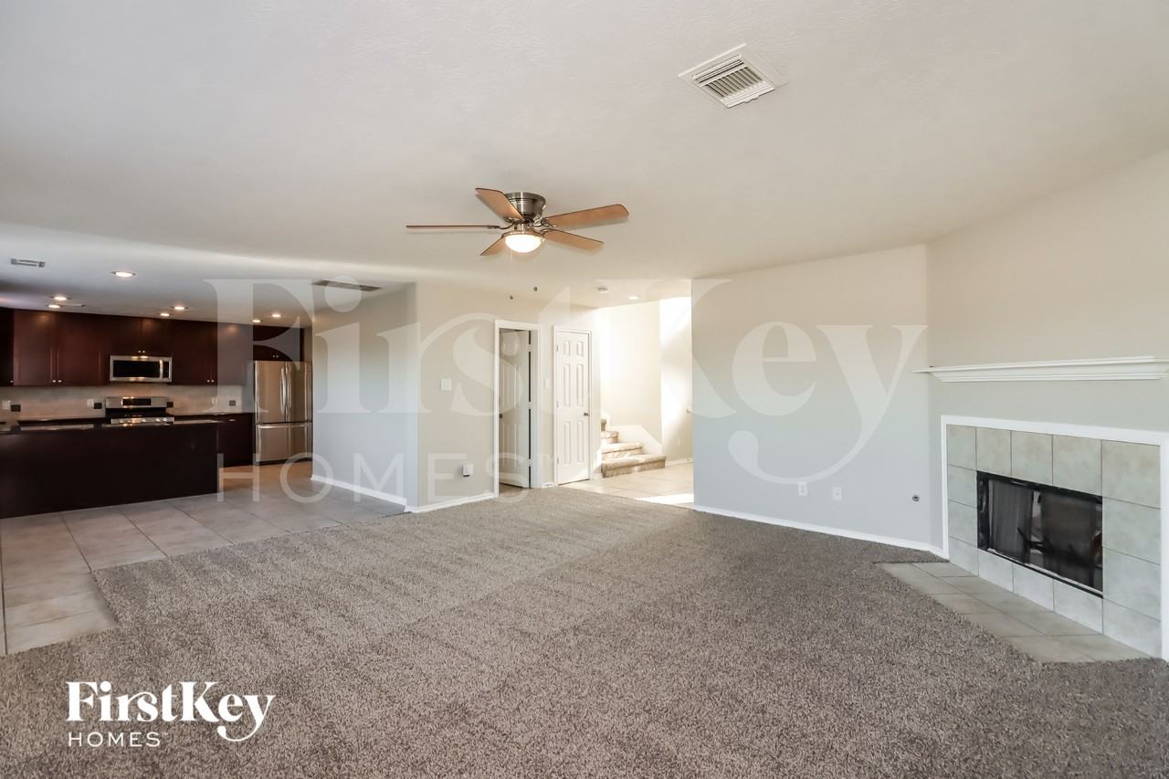 12047 Back Bay Ridge Way - Photo 5 of 16