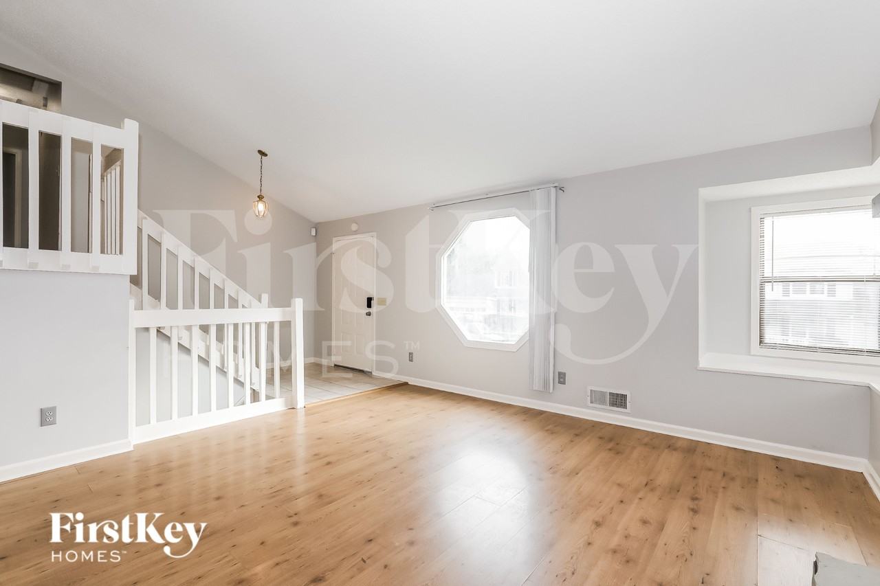 1389 Millstream Trl - Photo 3 of 15