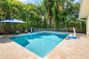 671 Lindell Blvd - Photo 1 of 1