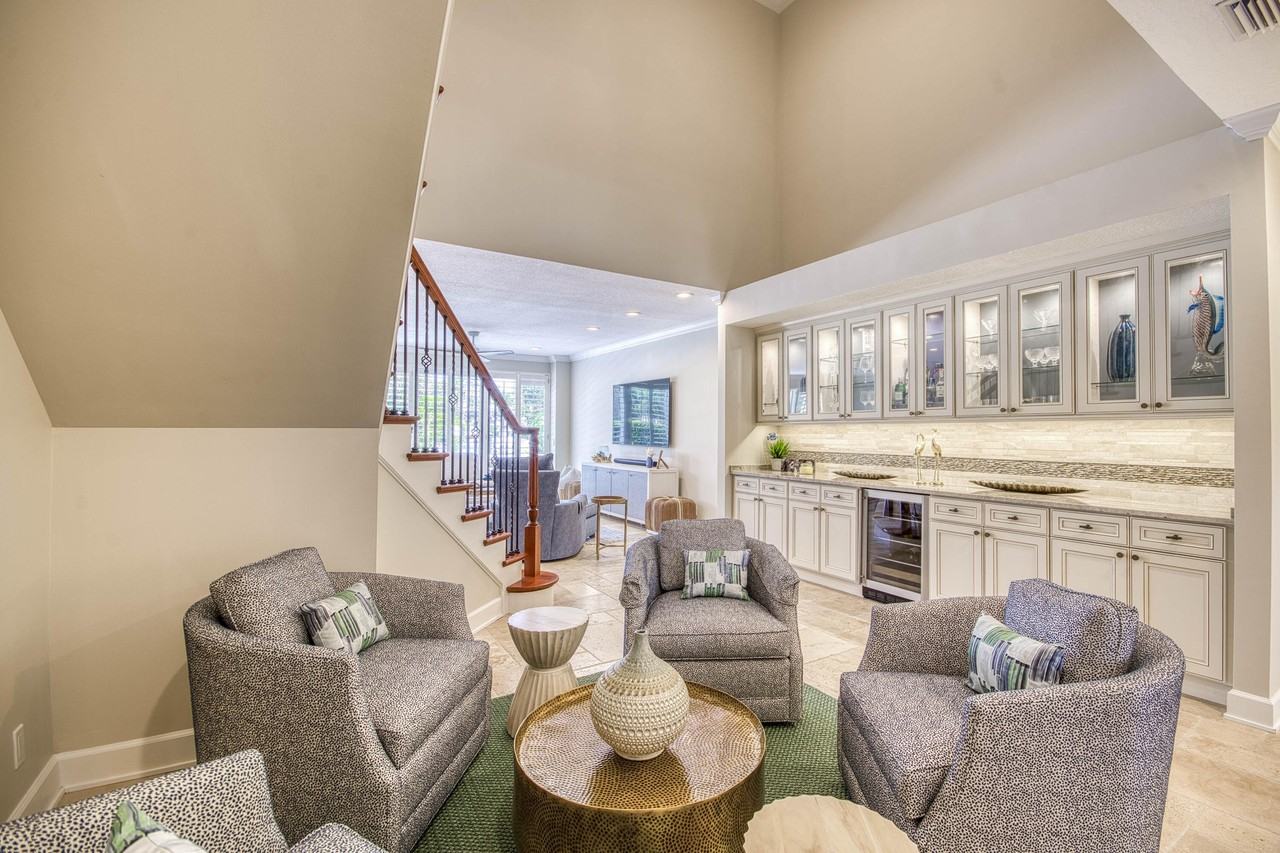 2245 Monet Rd - Photo 5 of 33