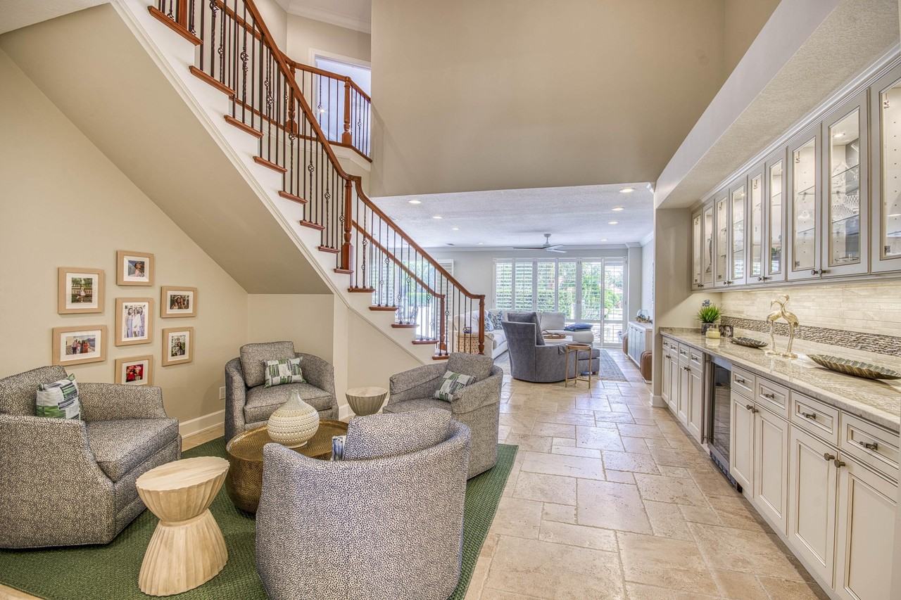 2245 Monet Rd - Photo 6 of 33