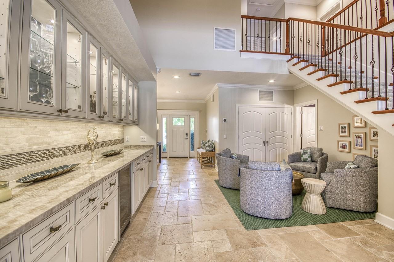 2245 Monet Rd - Photo 7 of 33