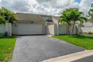 12858 Spinnaker Ln - Photo 1 of 1