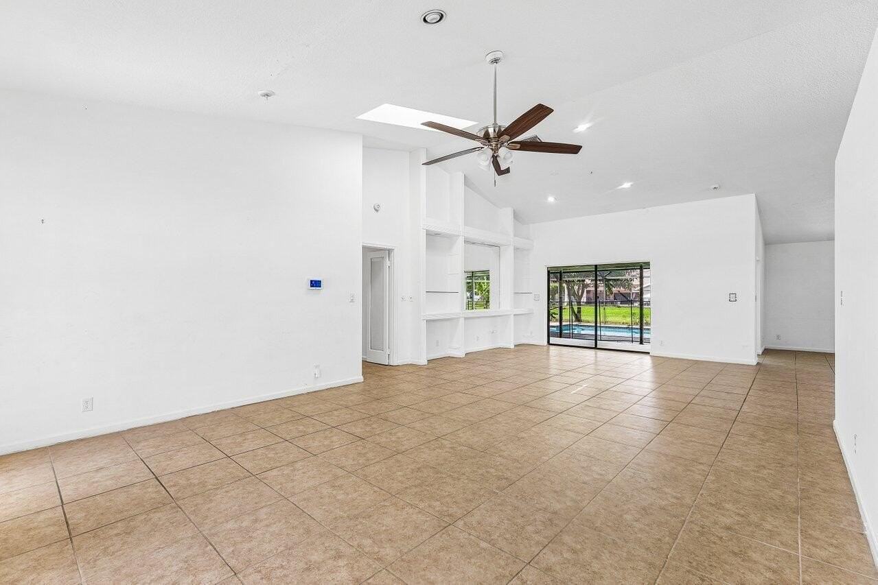 14616 Autumn Ave - Photo 4 of 22