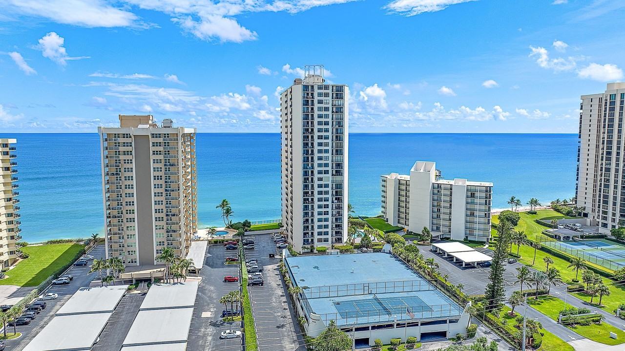 5420 N Ocean Dr #305