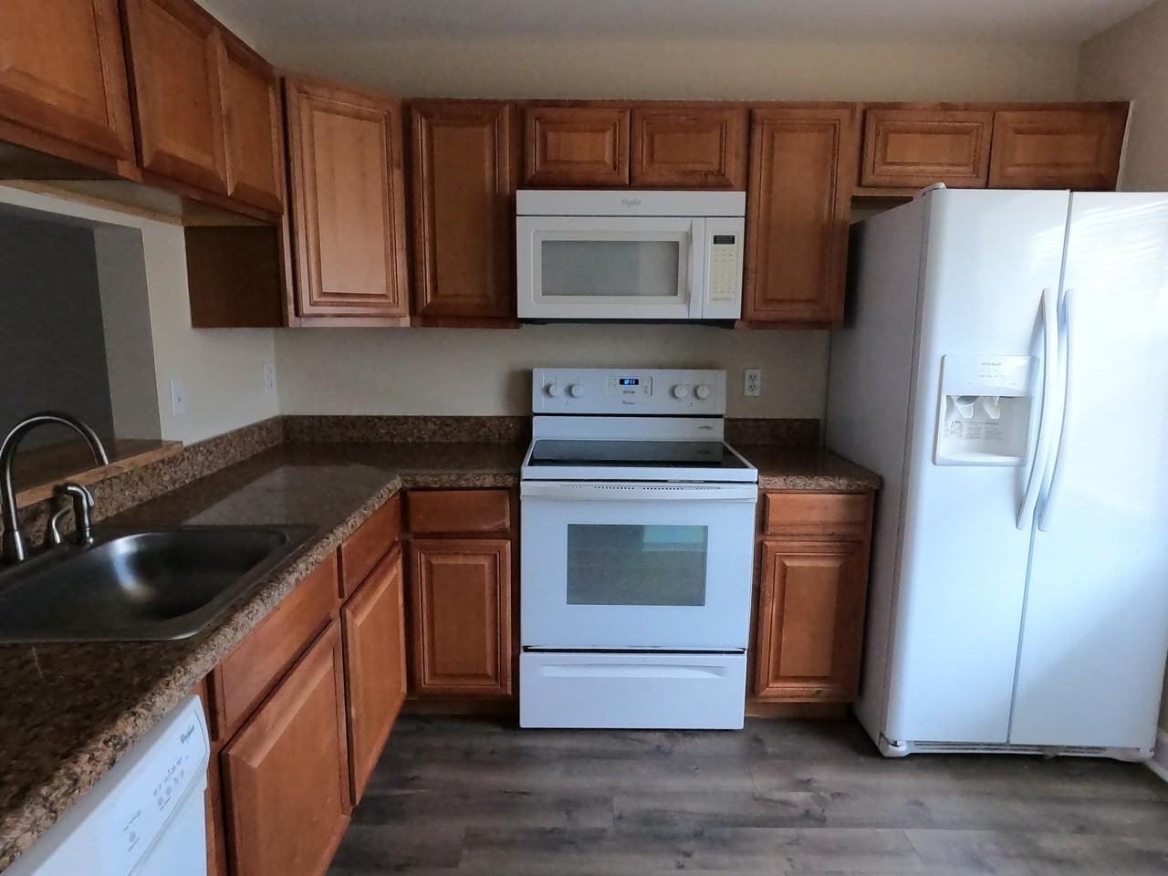 16363 Water Way - Photo 3 of 23