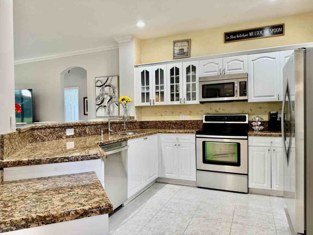 8082 Aberdeen Dr #102 - Photo 4 of 50